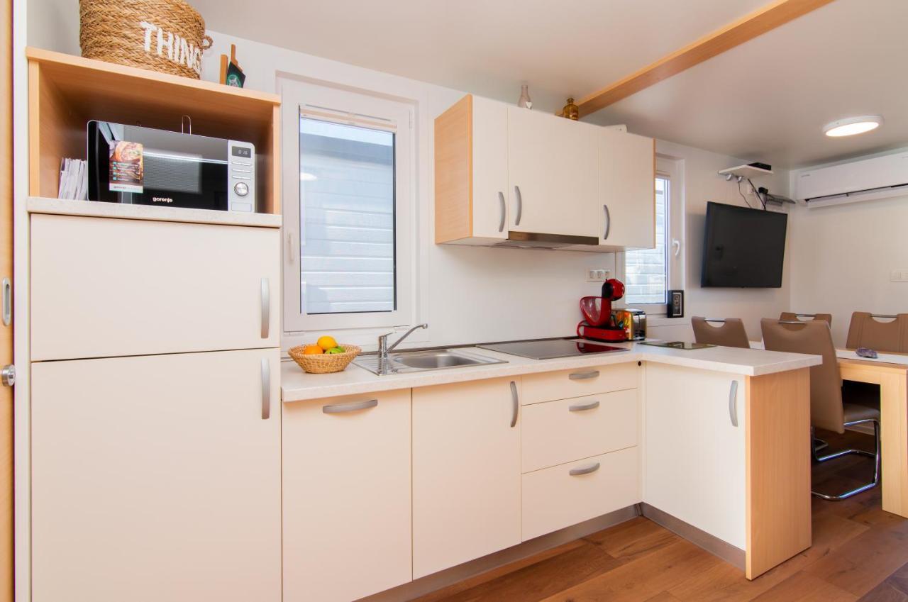 Apartament Eldamar Floating House Portorož Zewnętrze zdjęcie