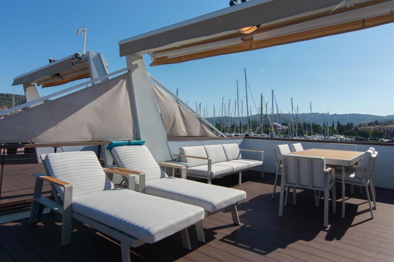 Apartament Eldamar Floating House Portorož Zewnętrze zdjęcie